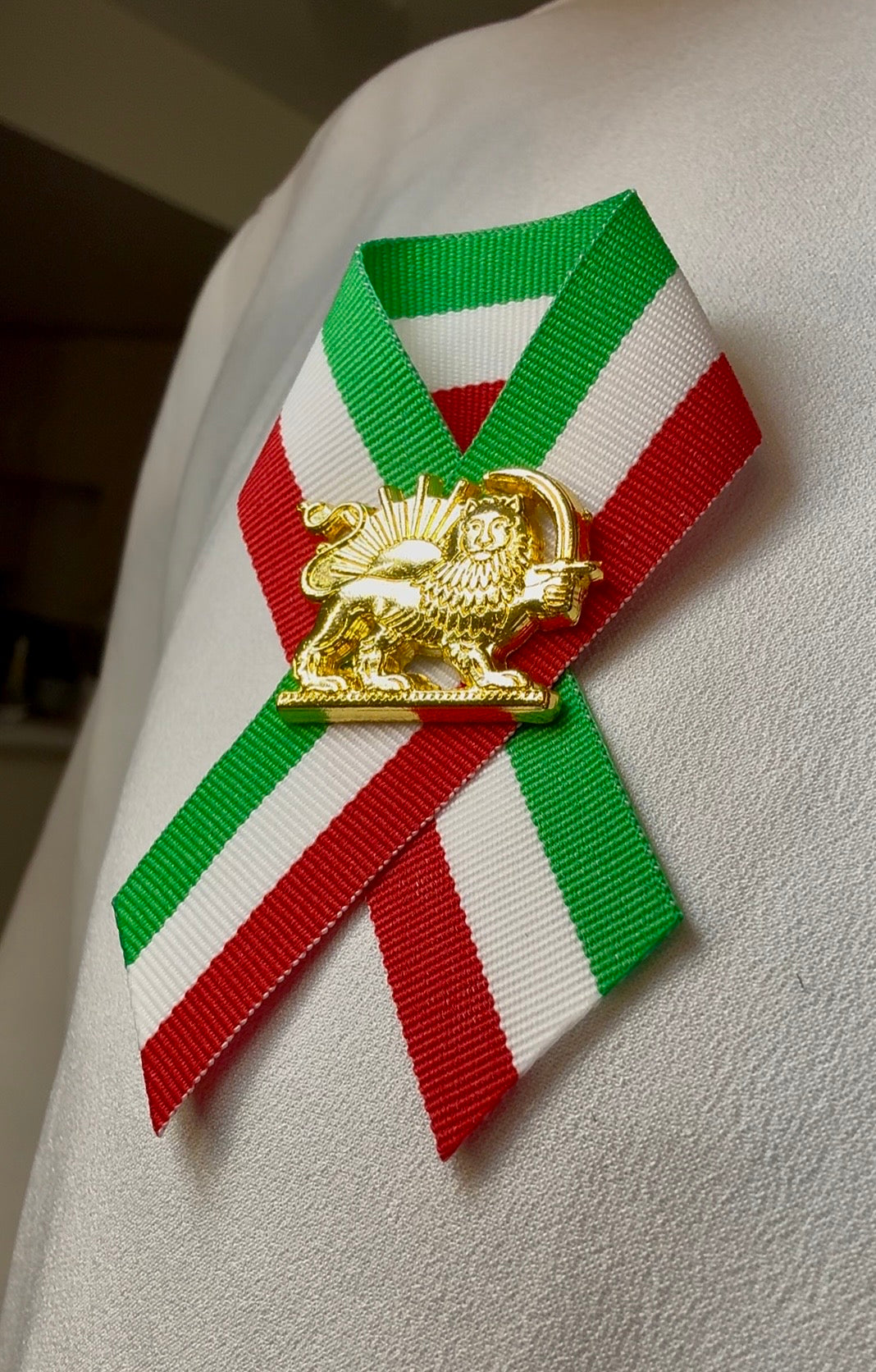 IRAN’s _Lion & Sun_ Revolution Pin _ MADE BY AVIN